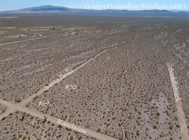 11321 W Santa Bella Drive, White Hills, AZ 86445