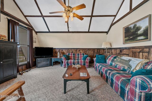 198 Moore Haven Cir, Cub Run, KY 42729