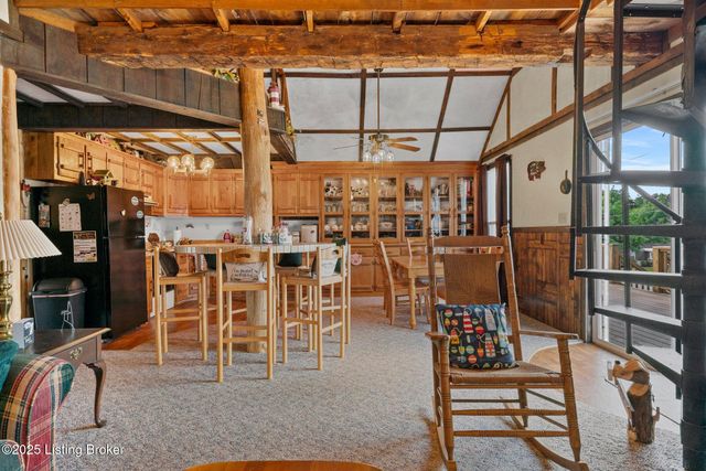 198 Moore Haven Cir, Cub Run, KY 42729