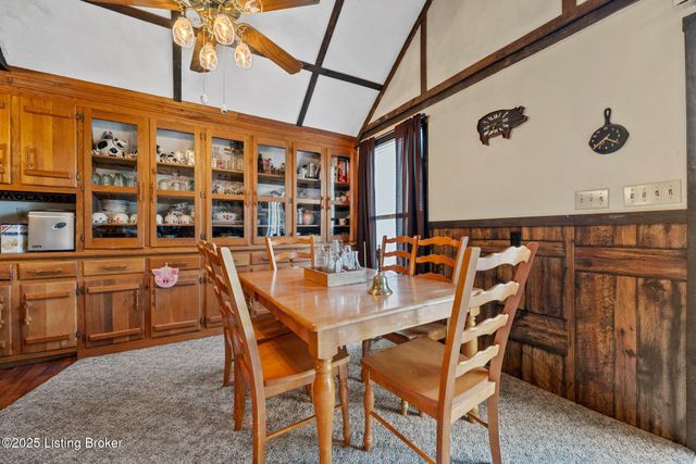 198 Moore Haven Cir, Cub Run, KY 42729