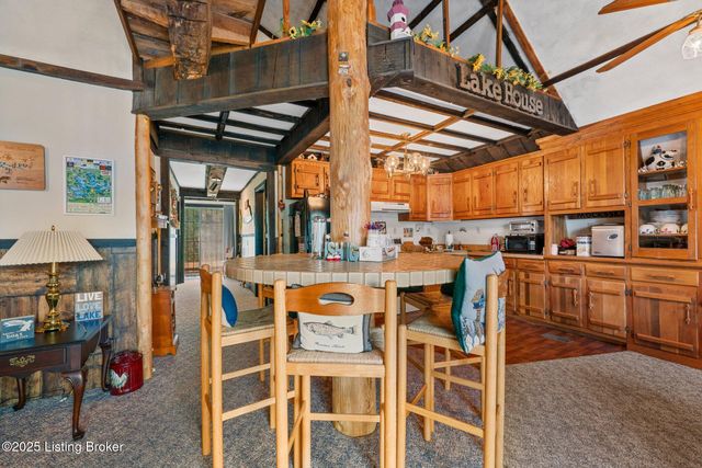 198 Moore Haven Cir, Cub Run, KY 42729