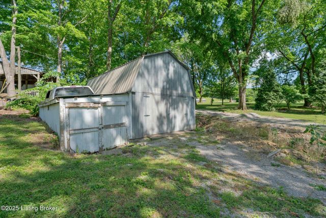 198 Moore Haven Cir, Cub Run, KY 42729