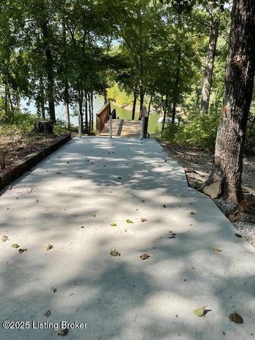 198 Moore Haven Cir, Cub Run, KY 42729