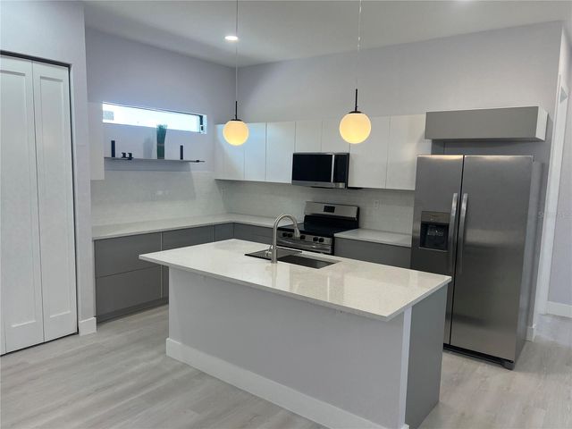3200 8TH STREET SW, Lehigh Acres, FL 33976
