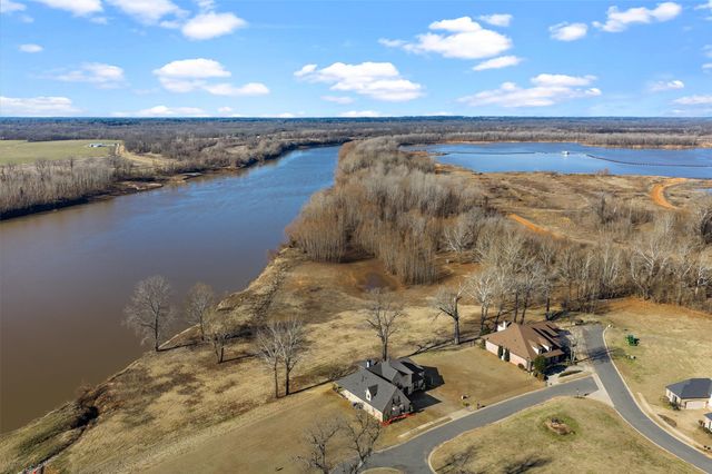 504 Belle Rouge Circle, Bossier City, LA 71111