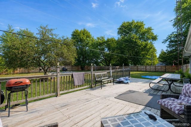 5088 W Grand Blanc Road, Mundy Township, MI 48473