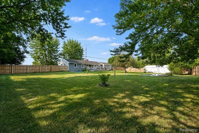 5088 W Grand Blanc Road, Mundy Township, MI 48473