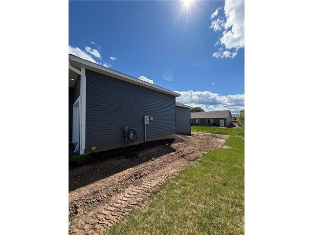 1349 Orchid Way, New Richmond, WI 54017