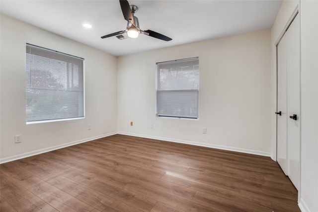 713 Hilltop Circle, Desoto, TX 75115