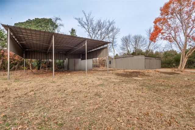 713 Hilltop Circle, Desoto, TX 75115