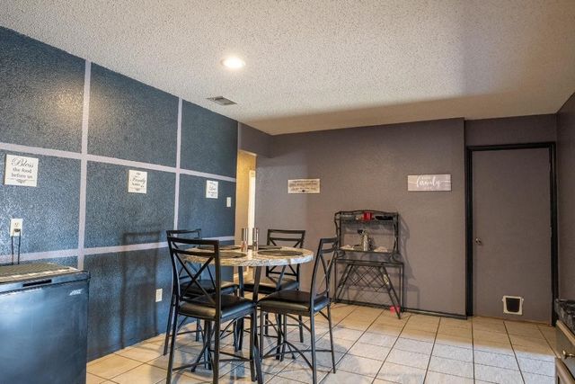 8963 Rushing River Drive, Fort Worth, TX 76118