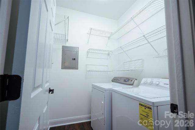 5730 Closeburn Road O, Charlotte, NC 28210