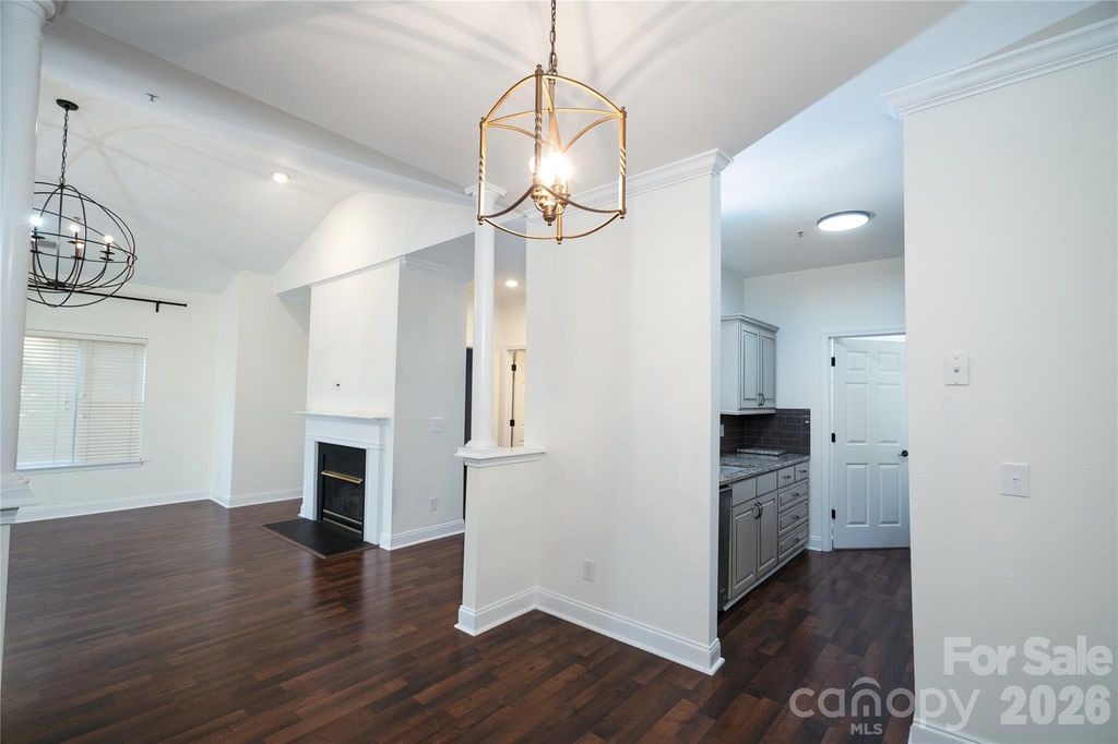 5730 Closeburn Road O, Charlotte, NC 28210