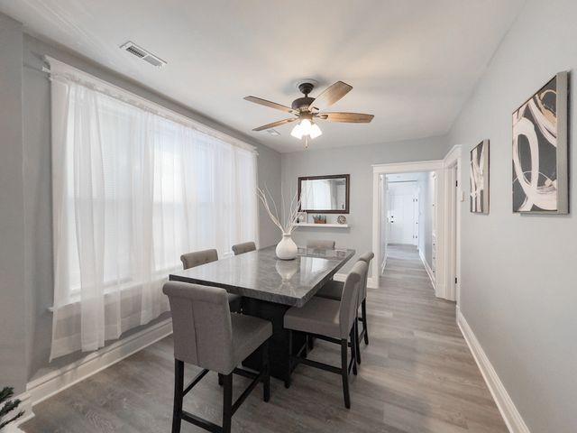 2039 W 23RD Street 2, Chicago, IL 60608