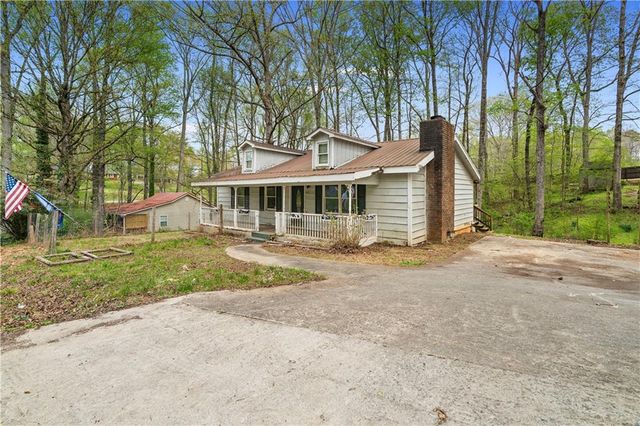63 Moss Road, Dawsonville, GA 30534