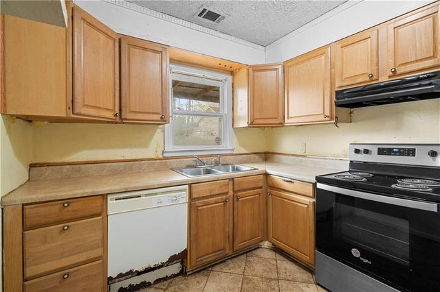 63 Moss Road, Dawsonville, GA 30534