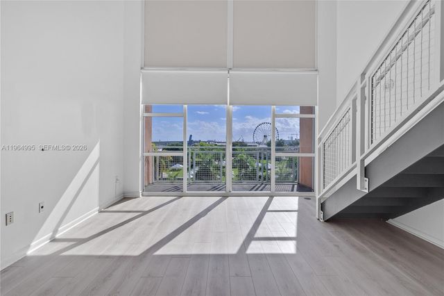 244 Biscayne Blvd 436, Miami, FL 33132