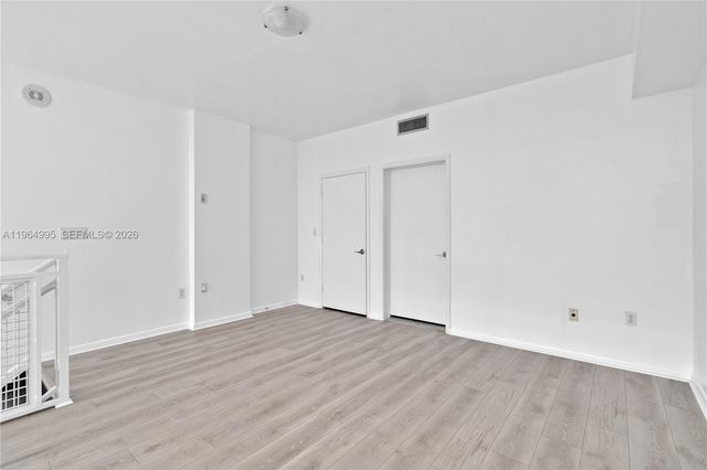 244 Biscayne Blvd 436, Miami, FL 33132