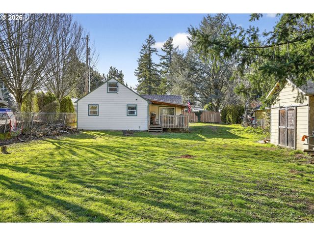 1744 Ne 132ND Ave, Portland, OR 97230