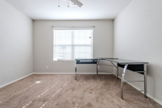 5811 E 146th Place S, Tulsa, OK 74008