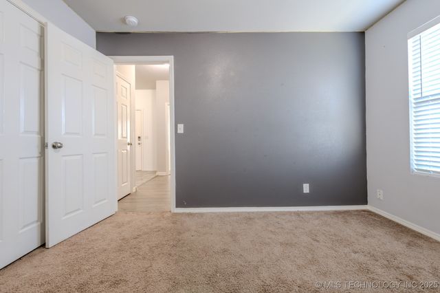 5811 E 146th Place S, Tulsa, OK 74008