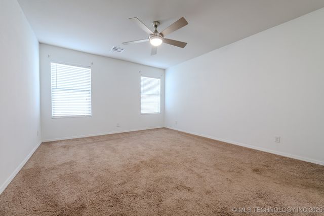 5811 E 146th Place S, Tulsa, OK 74008