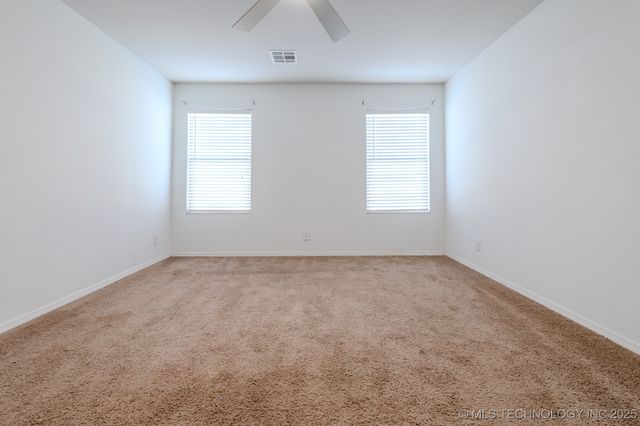 5811 E 146th Place S, Tulsa, OK 74008