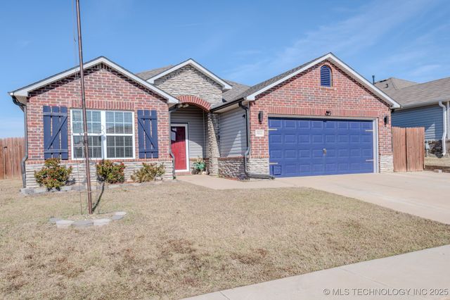 5811 E 146th Place S, Tulsa, OK 74008