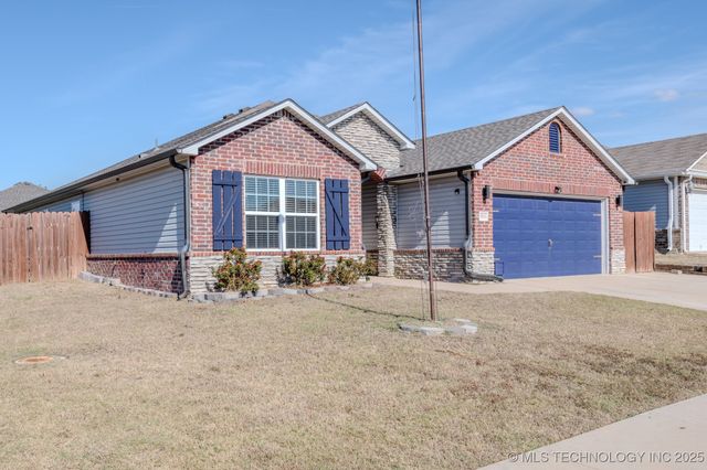 5811 E 146th Place S, Tulsa, OK 74008