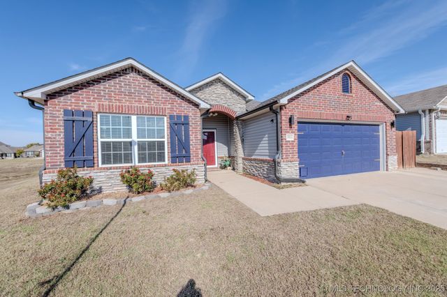 5811 E 146th Place S, Tulsa, OK 74008