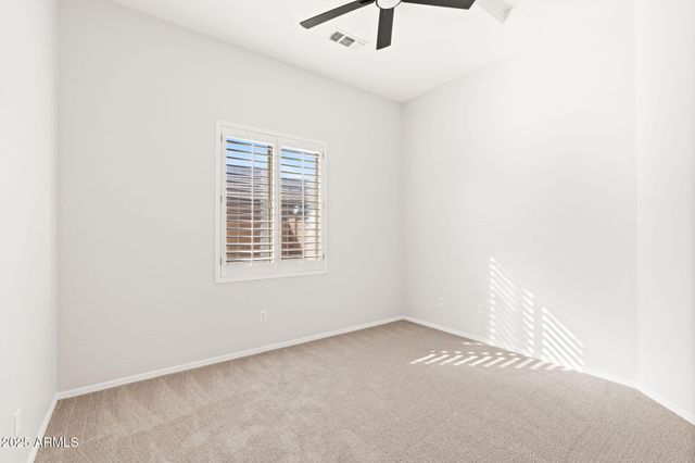 9545 E KENWOOD Circle, Mesa, AZ 85207