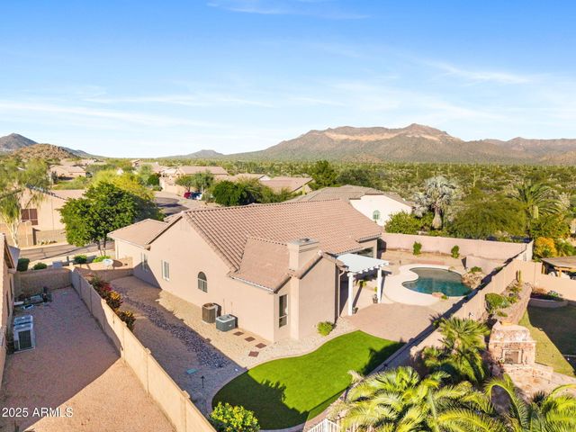 9545 E KENWOOD Circle, Mesa, AZ 85207