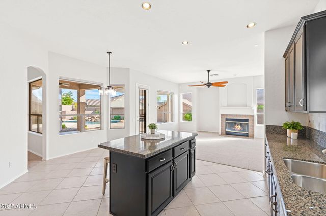 9545 E KENWOOD Circle, Mesa, AZ 85207