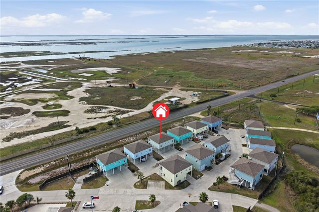 158 S Nautica, Rockport, TX 78382