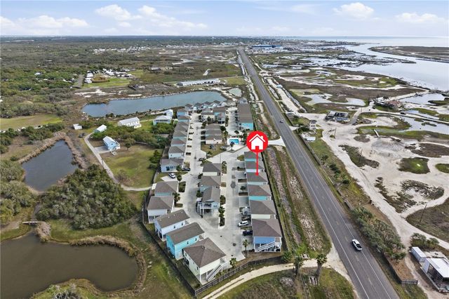 158 S Nautica, Rockport, TX 78382
