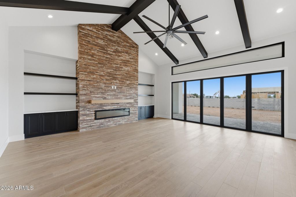 Image 7 of property listing at 4382 E Forest Pleasant Place, Cave Creek, AZ 85331