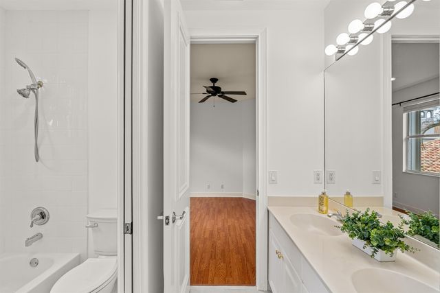 6830 Royal Orchid Circle, Delray Beach, FL 33446