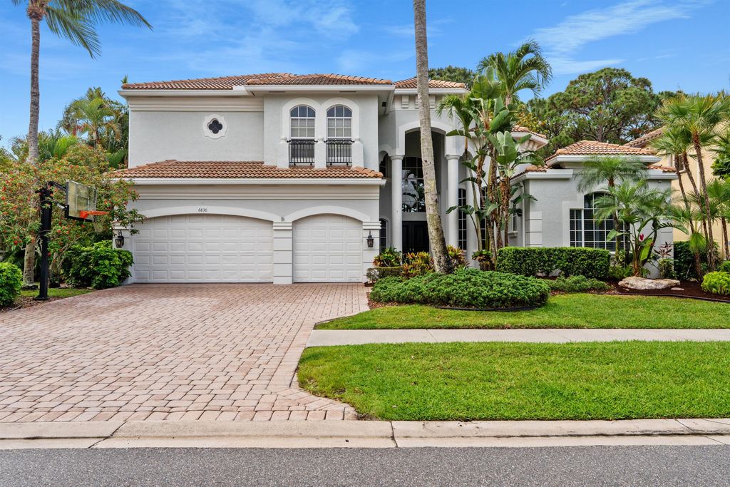 6830 Royal Orchid Circle, Delray Beach, FL 33446