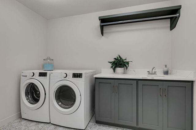 2709 Lehman Court, Sartell, MN 56377