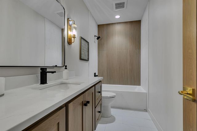 2709 Lehman Court, Sartell, MN 56377