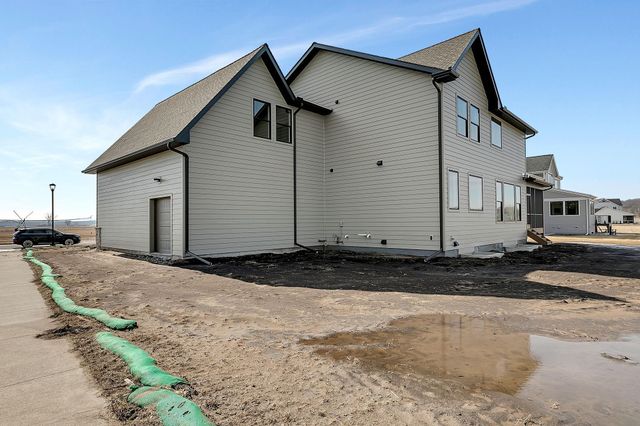 2709 Lehman Court, Sartell, MN 56377