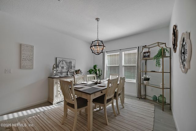 9728 GAYNOR Circle, Jacksonville, FL 32219