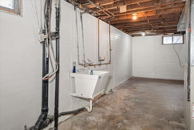 10124 N Whittier St, Spokane, WA 99218