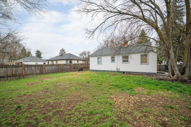 10124 N Whittier St, Spokane, WA 99218