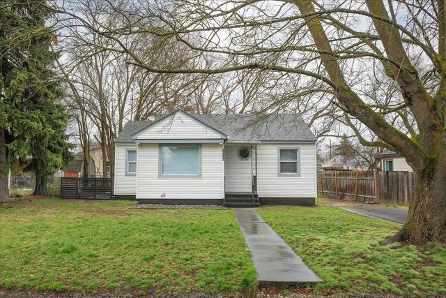 10124 N Whittier St, Spokane, WA 99218