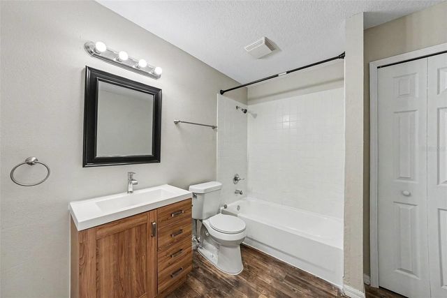 4803 DUNQUIN PLACE, Tampa, FL 33610