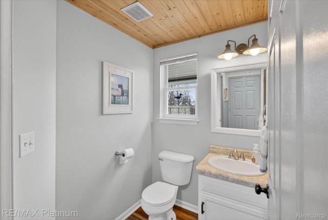 9825 Burson Drive, Brighton Township, MI 48116