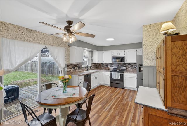 9825 Burson Drive, Brighton Township, MI 48116