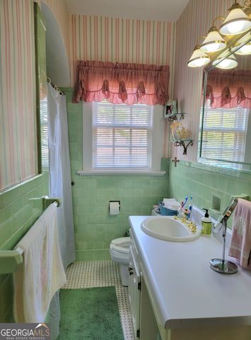 1211 Main Street, Roanoke, AL 36274