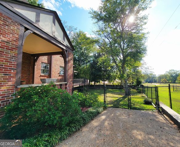 1211 Main Street, Roanoke, AL 36274